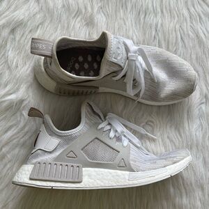 adidas BB2369 Women's  Athletic Shoes Beige-Gray US Size 8